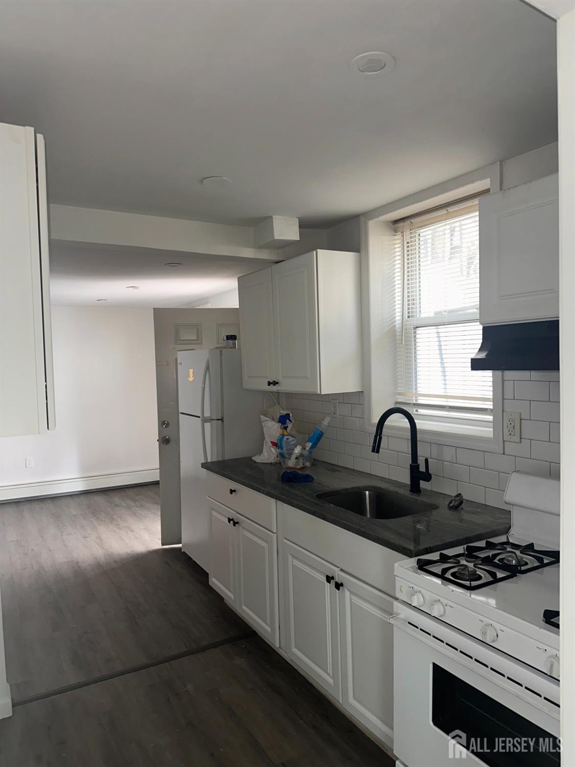 308 2nd Street Elizabeth NJ 07206