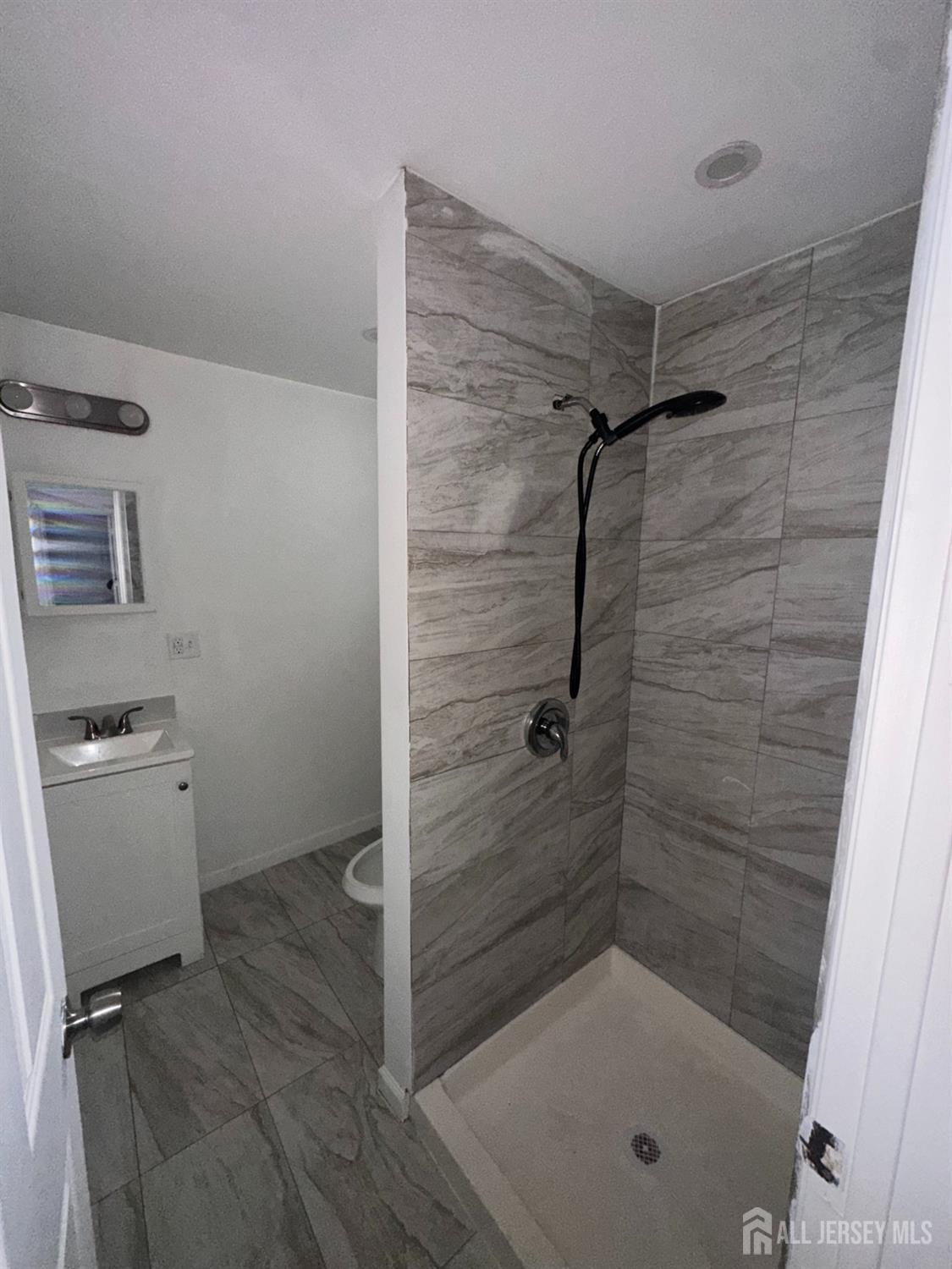 308 2nd Street Elizabeth NJ 07206