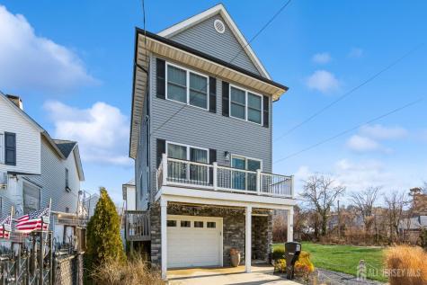 45 Miller Street Highlands NJ 07732
