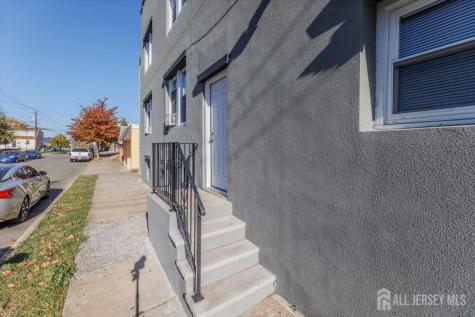 382 Summit Avenue Perth Amboy NJ 08861