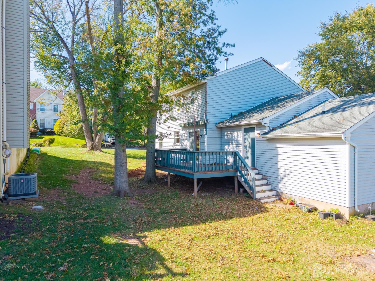 32 Smith Street Metuchen NJ 08840