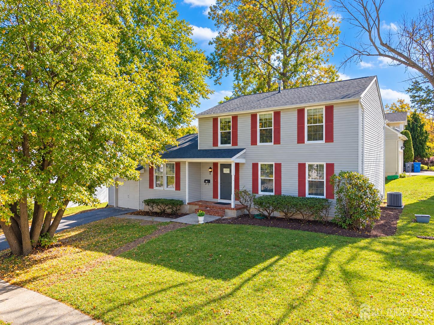 32 Smith Street Metuchen NJ 08840