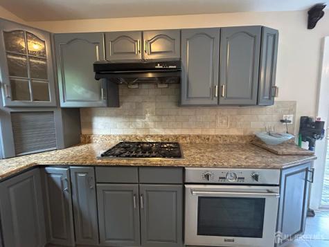 8 Julie Drive Edison NJ 08820