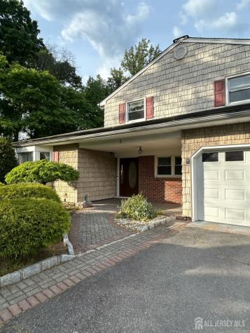 8 Julie Drive Edison NJ 08820