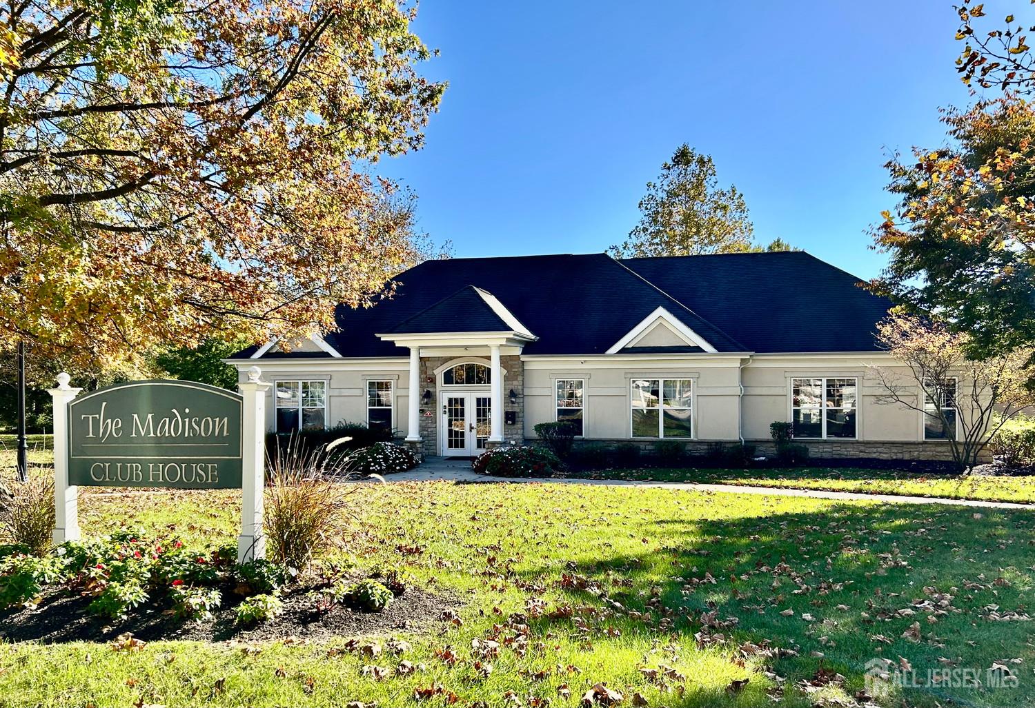 634 Masterson Court Ewing NJ 08618