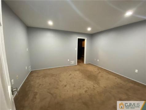 340 Wycoff Way East Brunswick NJ 08816