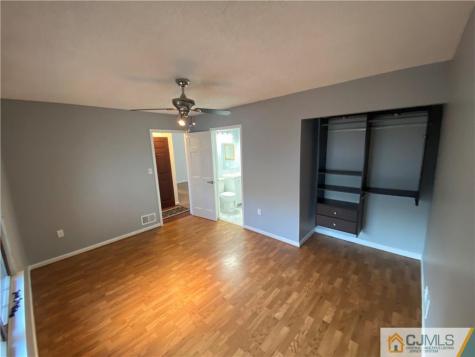 340 Wycoff Way East Brunswick NJ 08816