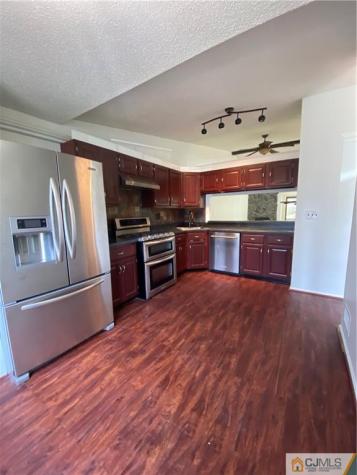 340 Wycoff Way East Brunswick NJ 08816