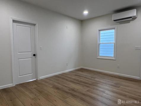 33 Obert Street South River NJ 08882