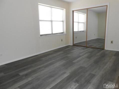 512 Sharon Garden Drive Woodbridge Proper NJ 07095