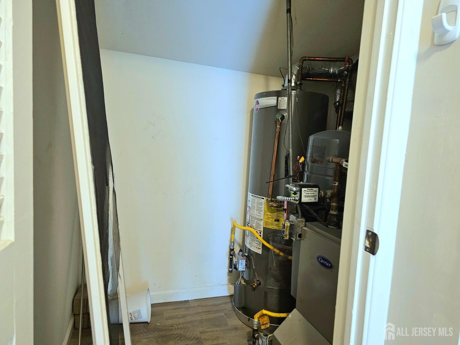 19 Sheffield Court East Brunswick NJ 08816