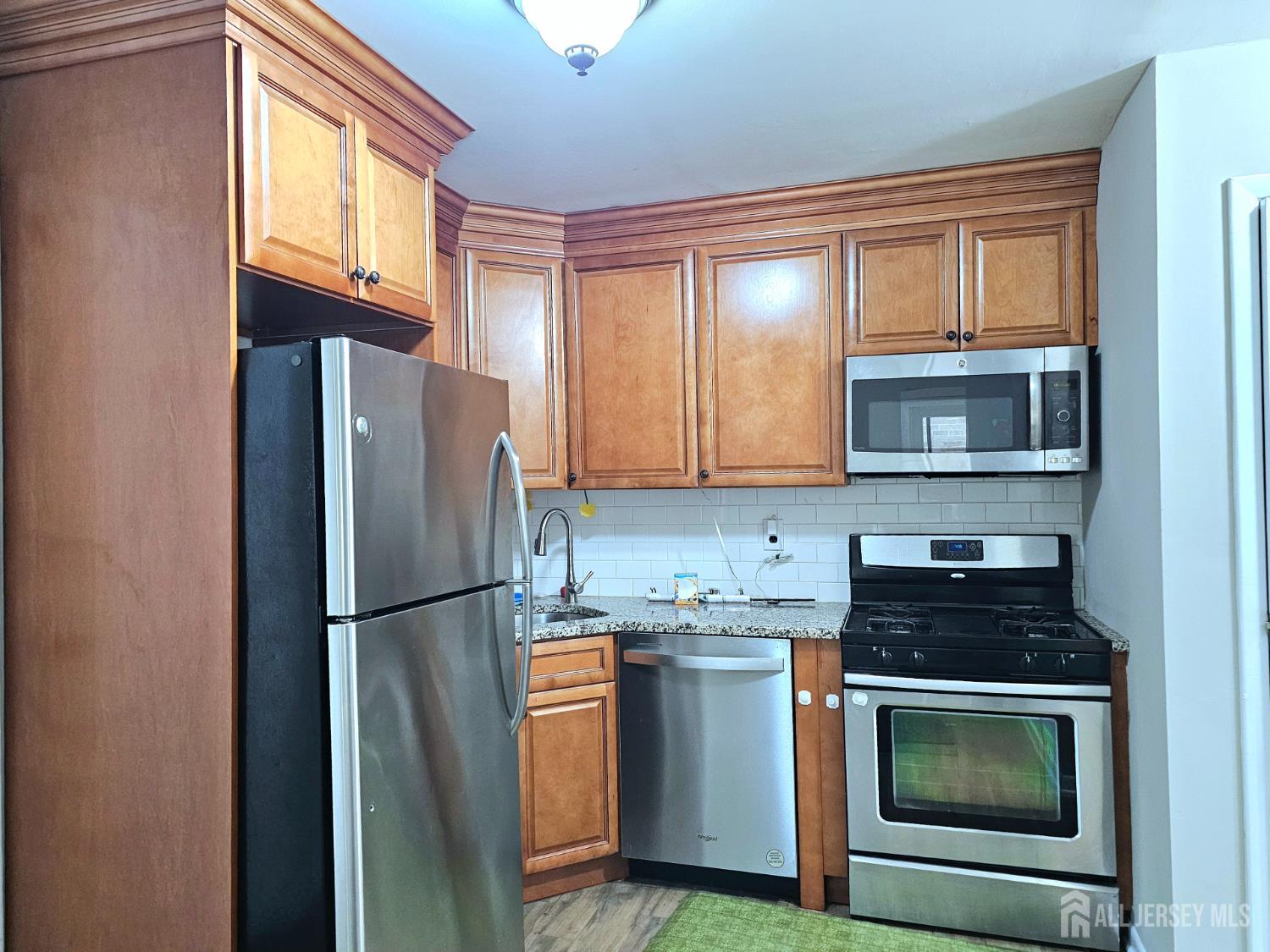 19 Sheffield Court East Brunswick NJ 08816