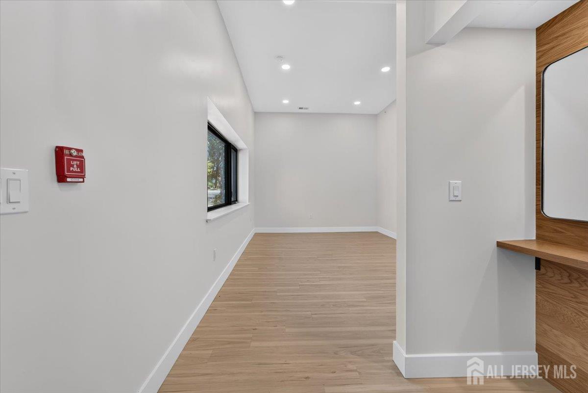 810 N 2nd Avenue Highland Park NJ 08904