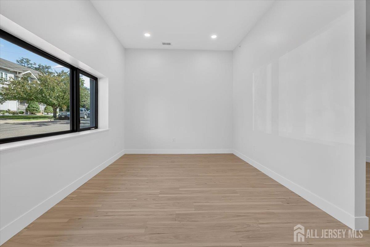 810 N 2nd Avenue Highland Park NJ 08904