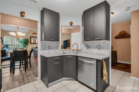 492 Bayberry Court Englishtown NJ 07726