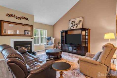 492 Bayberry Court Englishtown NJ 07726