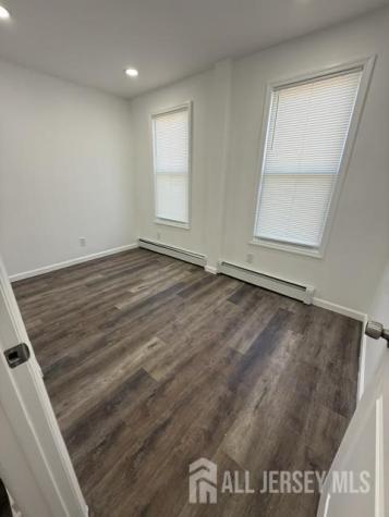 87 1st Street Perth Amboy NJ 08861