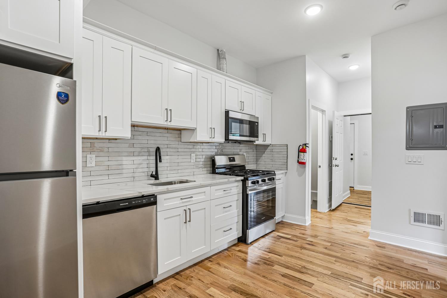 170 Seaman Street New Brunswick NJ 08901
