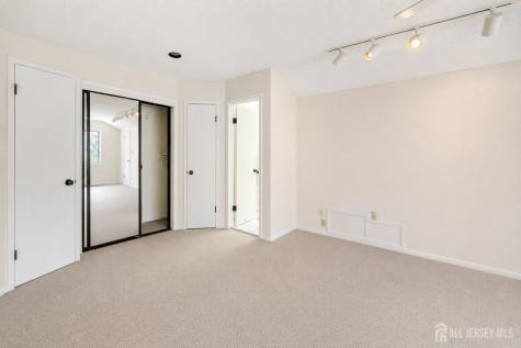 83 Sayre Drive Plainsboro NJ 08540