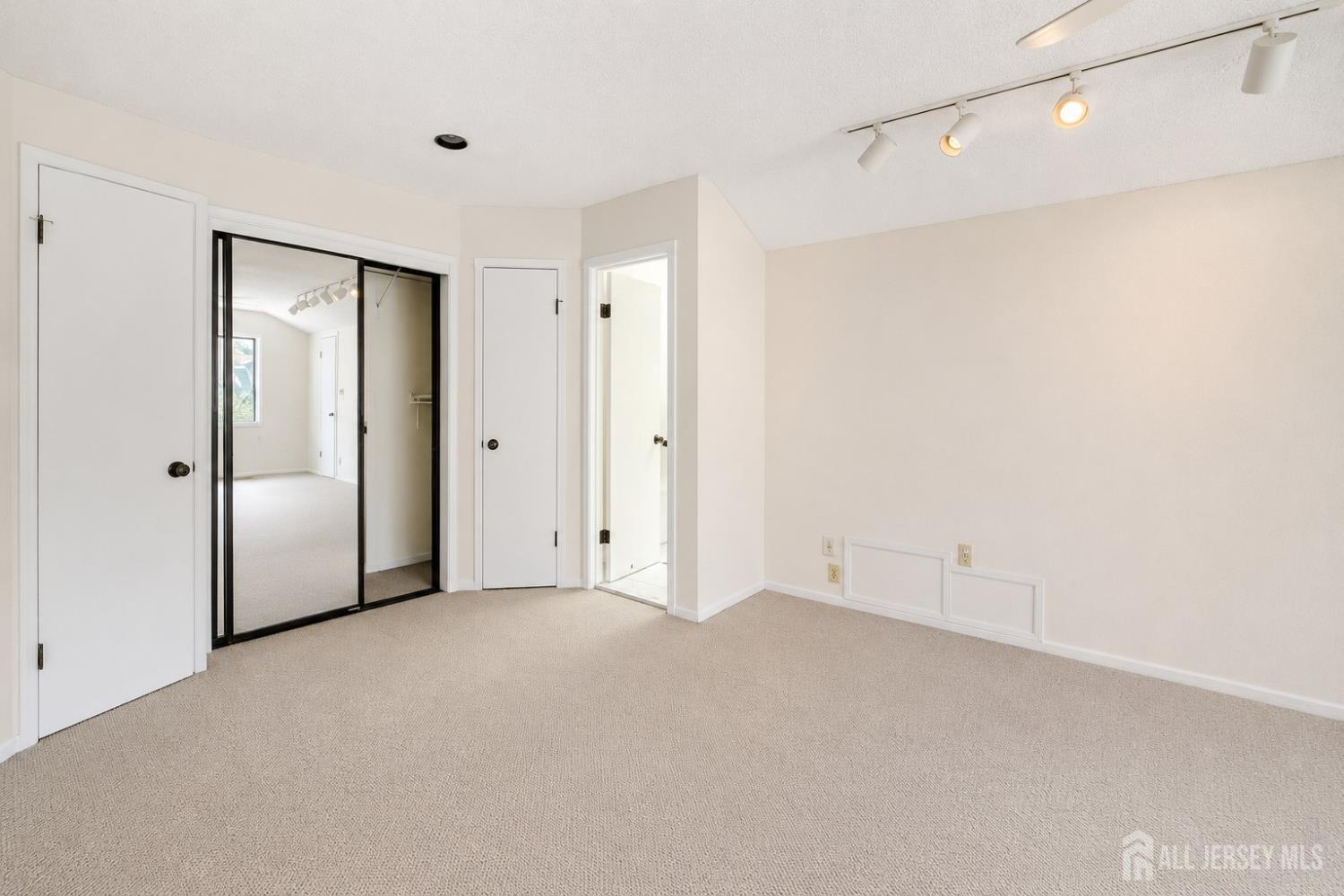 83 Sayre Drive Plainsboro NJ 08540