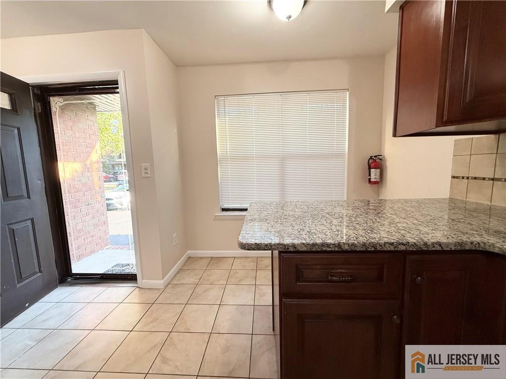 18 Dogwood Drive Edison NJ 08820