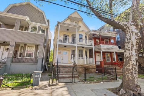 126 Wade Street Jersey City NJ 07305