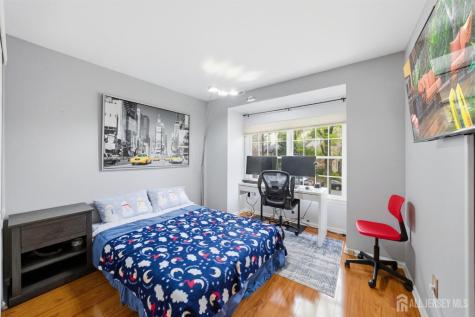 3 Dorchester Drive East Brunswick NJ 08816