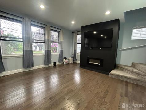 190 Green Street Woodbridge Proper NJ 07095