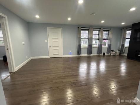 190 Green Street Woodbridge Proper NJ 07095