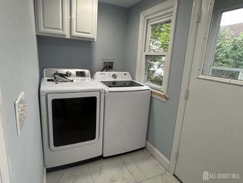 190 Green Street Woodbridge Proper NJ 07095