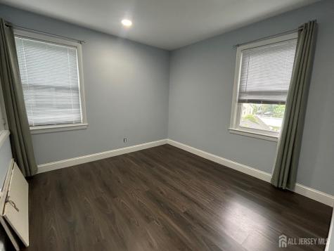 190 Green Street Woodbridge Proper NJ 07095