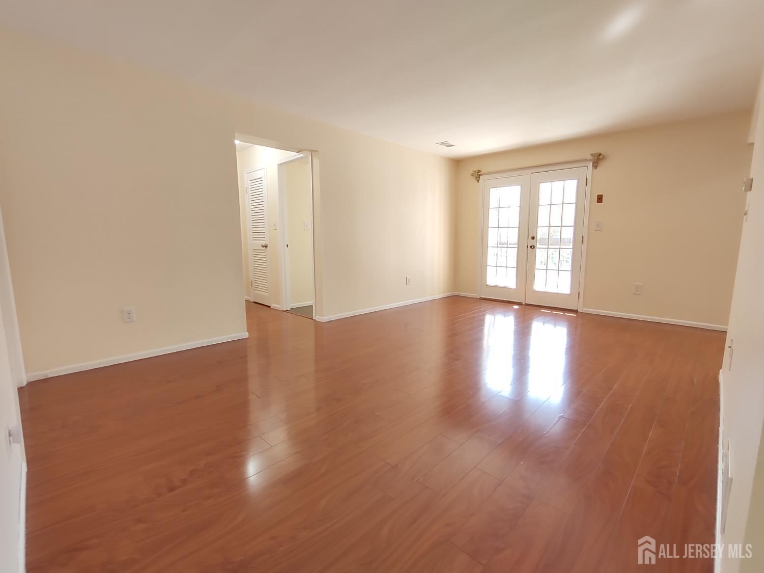 1807 Green Hollow Drive Iselin NJ 08830