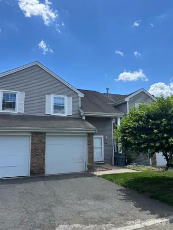 28 Renaissance Lane New Brunswick NJ 08901