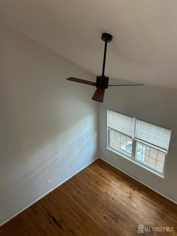 28 Renaissance Lane New Brunswick NJ 08901