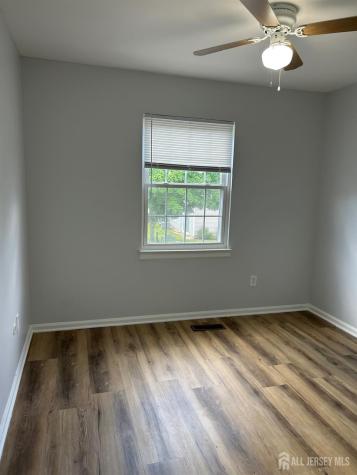 28 Renaissance Lane New Brunswick NJ 08901
