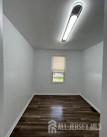 119 Columbus Place Roselle Park NJ 07042