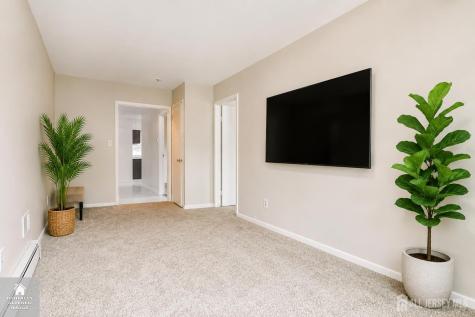 22 Baker Drive Helmetta NJ 08828