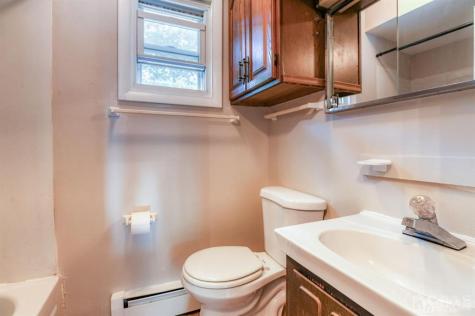 22 Baker Drive Helmetta NJ 08828