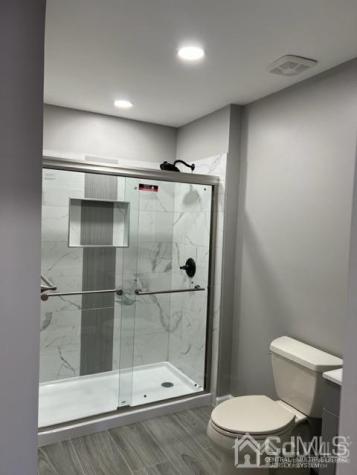 102 Albury Way North Brunswick NJ 08902