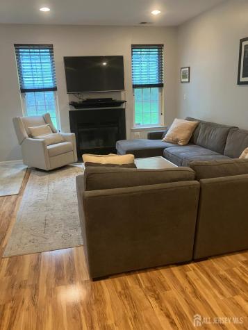 7161 Elm Court South Brunswick NJ 08852