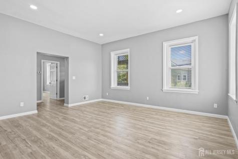 107 Macarthur Avenue Sayreville NJ 08872