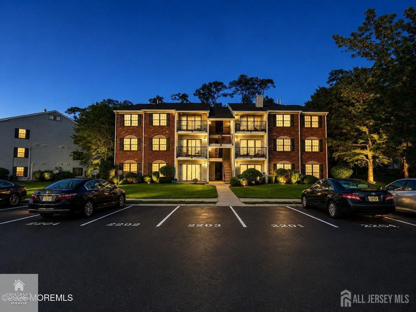 341 Danbury Lane East Brunswick NJ 08816