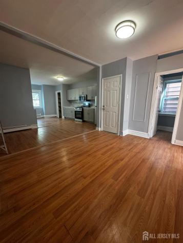 830 S 16th Street S Newark NJ 07108