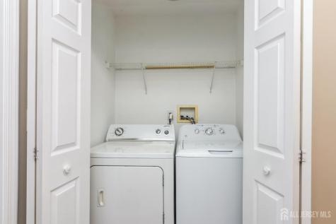 34 Chimney Court Old Bridge NJ 08879