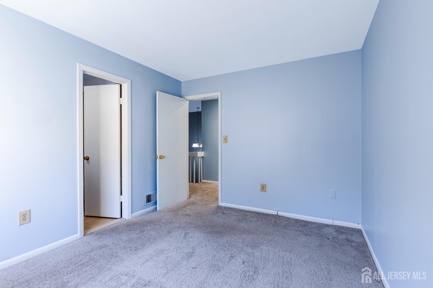 1050 Schmidt Lane North Brunswick NJ 08902