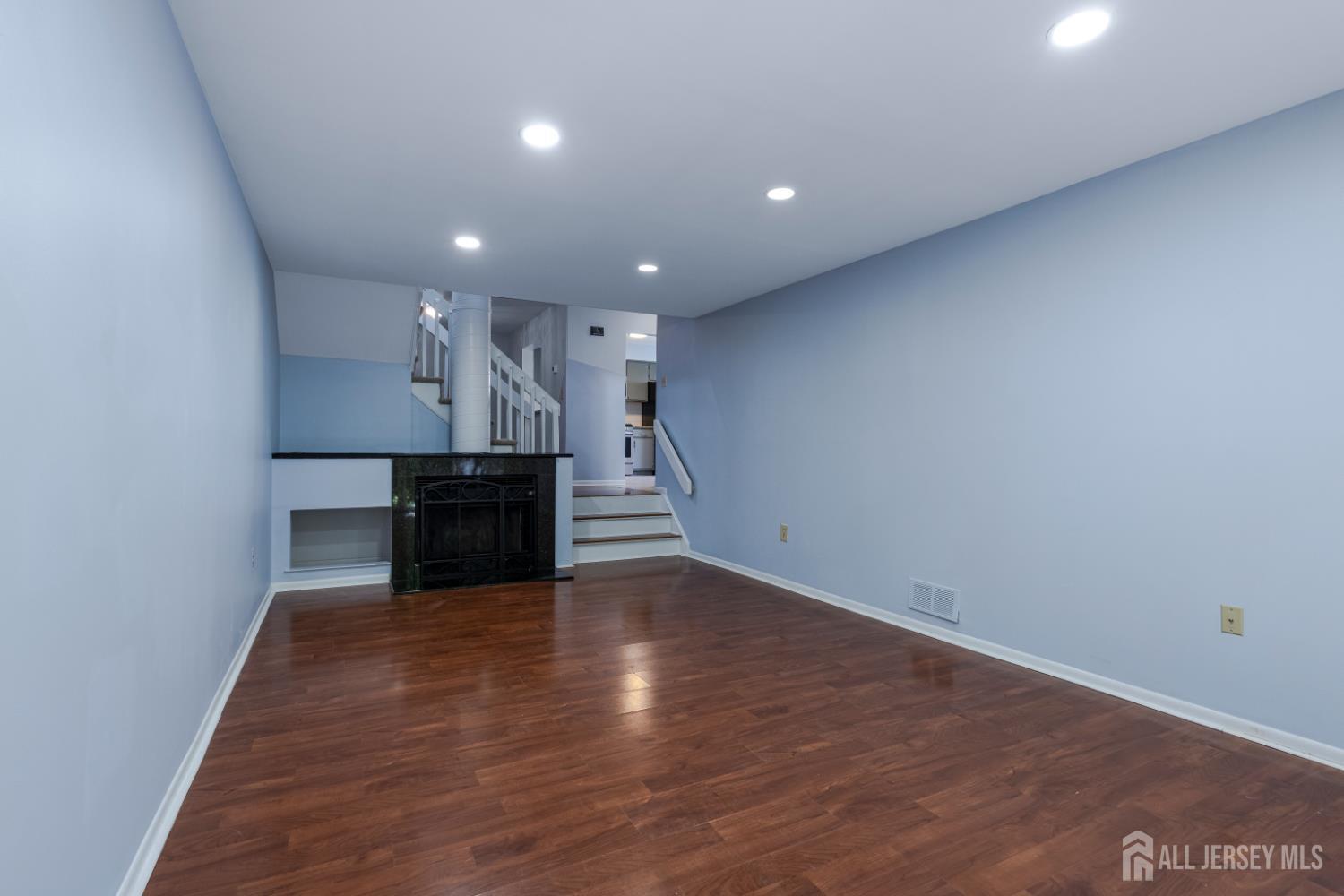 1050 Schmidt Lane North Brunswick NJ 08902