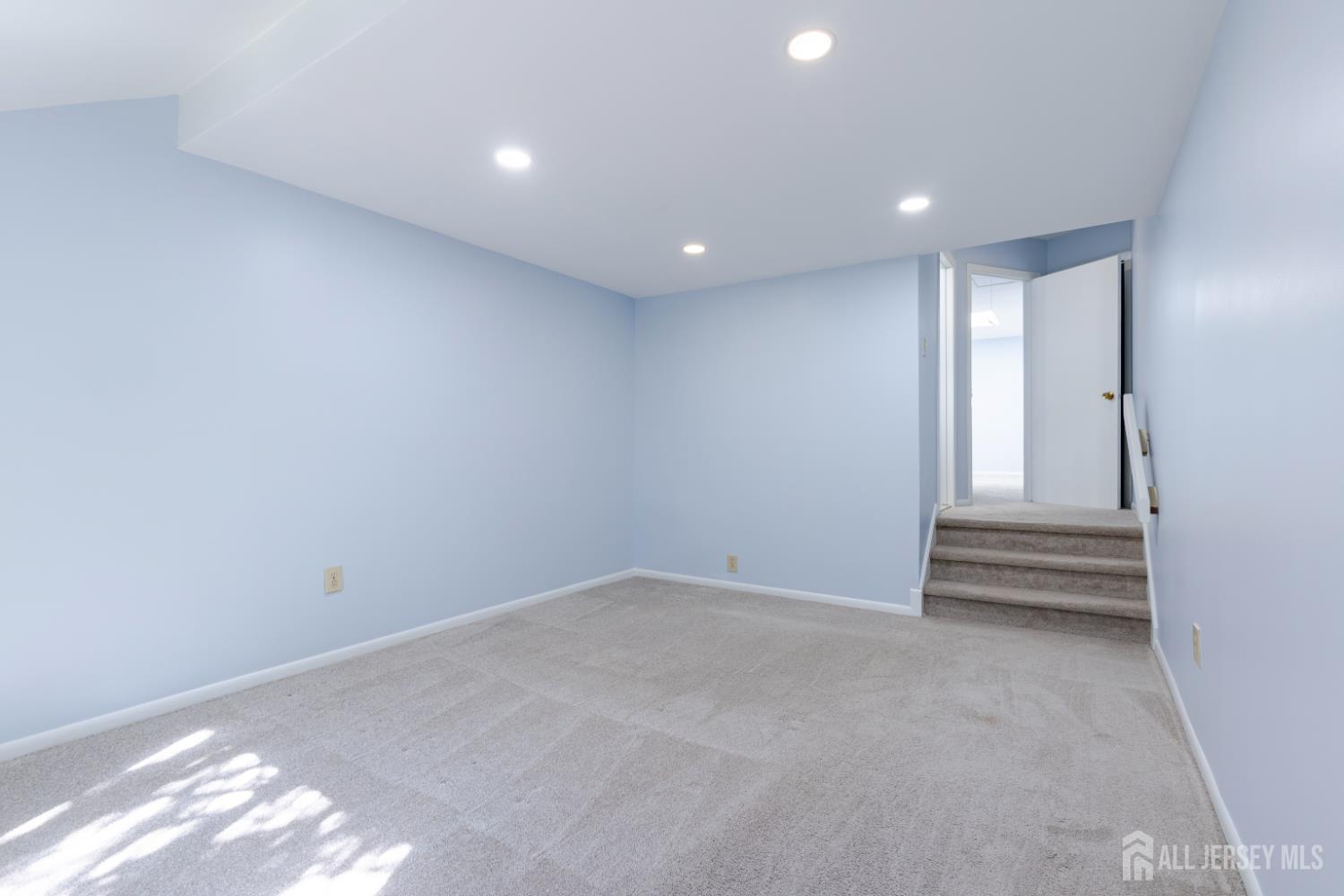 1050 Schmidt Lane North Brunswick NJ 08902