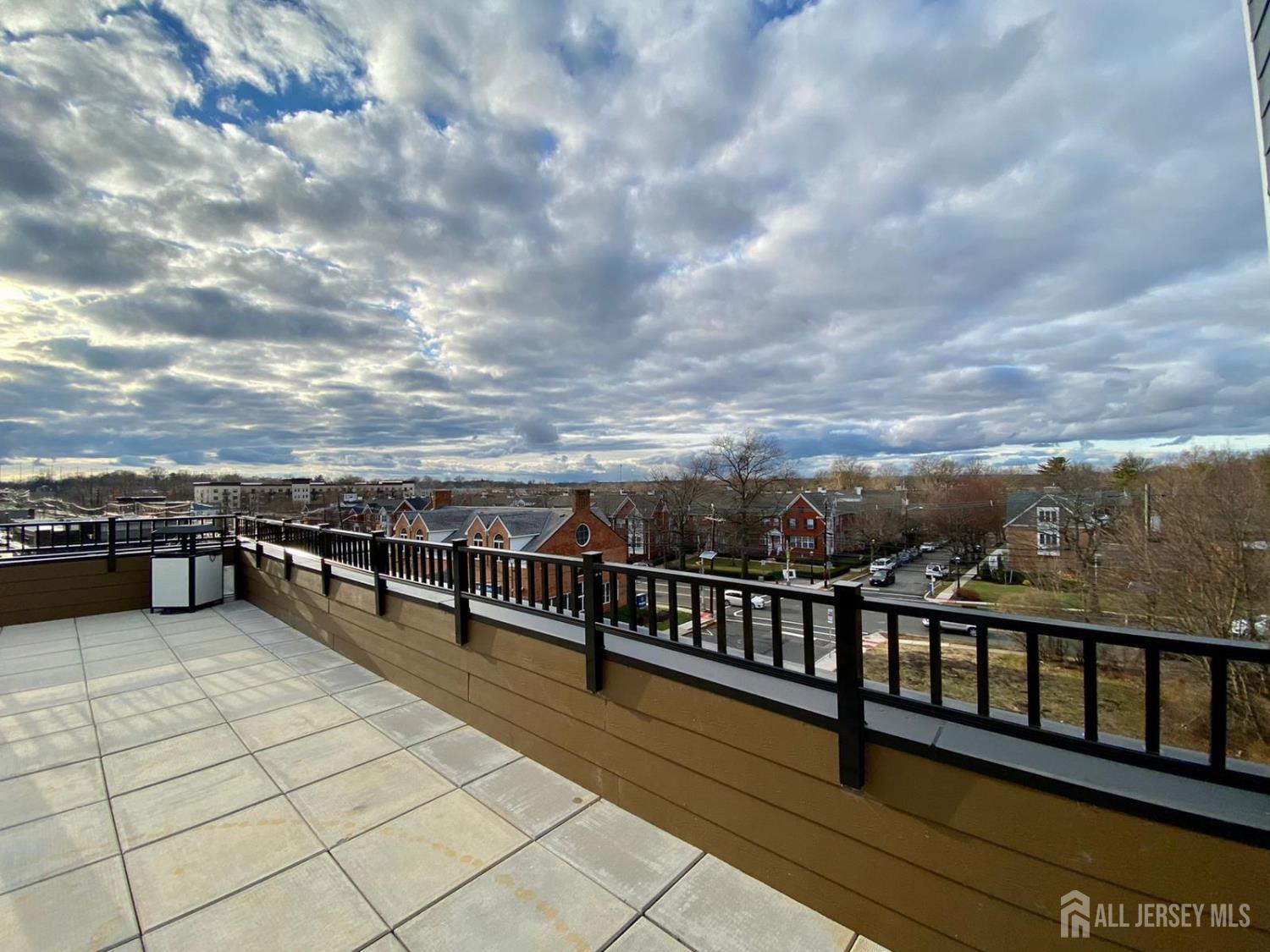 22 Center Street Metuchen NJ 08840
