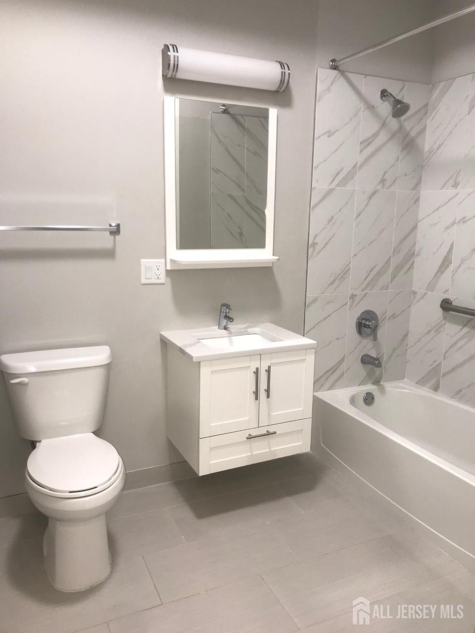 22 Center Street Metuchen NJ 08840