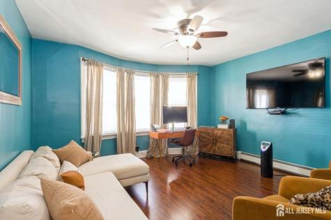 24 Hayward Avenue Carteret NJ 07008